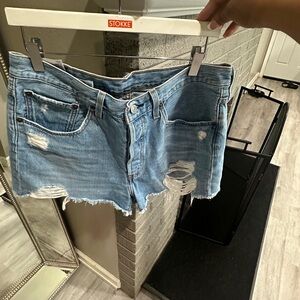 Levi’s 501 shorts